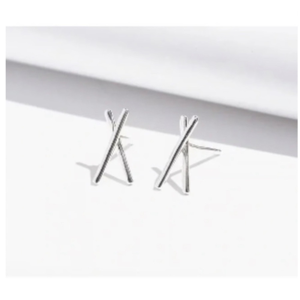 Madewell NWT delicate collection sterling silver earrings